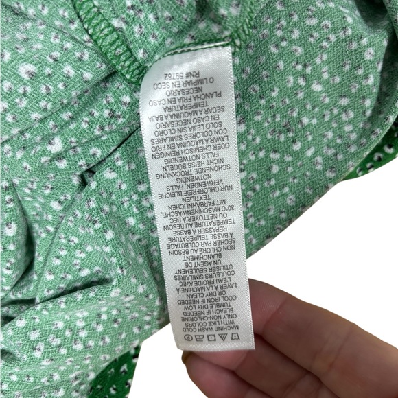 Adrianna Papell‎ Green Blouse with White Dots - Picture 8 of 9